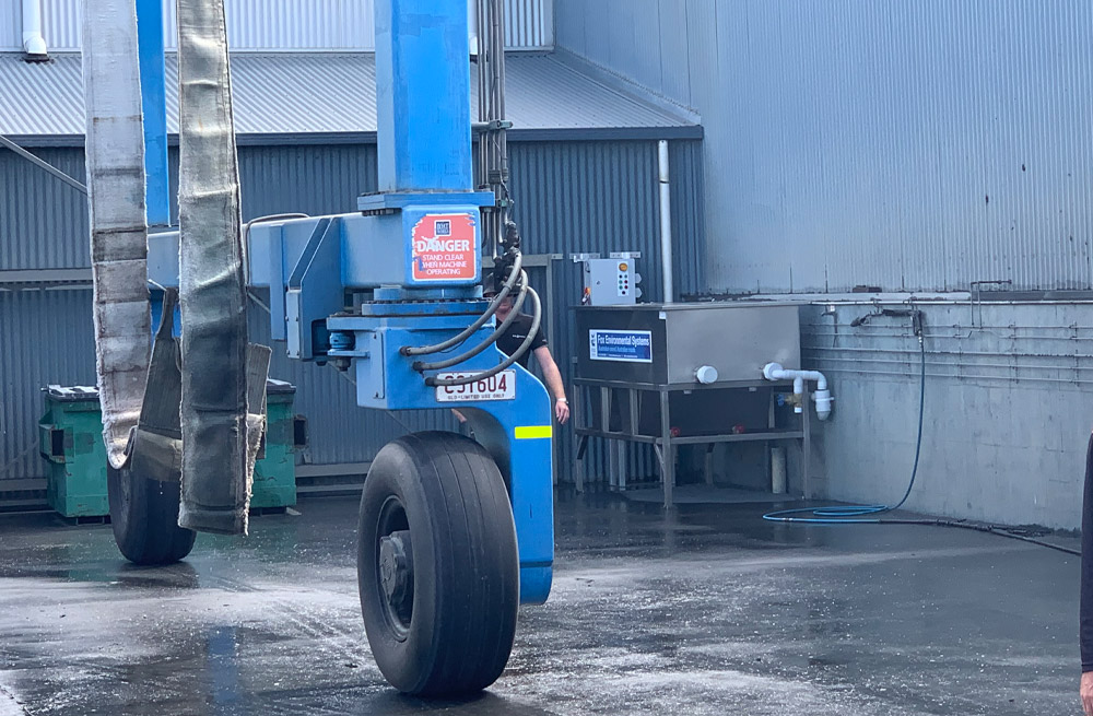 Fox Environmental oil water separator installed at The Boat Works marina wash bay